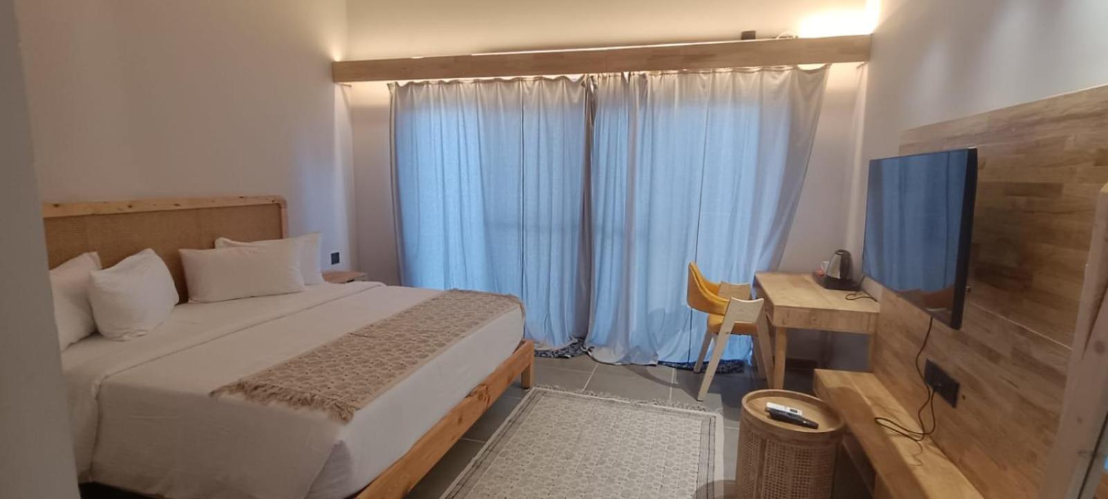 V Hotels And Resorts Chirala Экстерьер фото